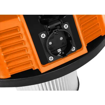 ODKURZACZ 1600W 35L.