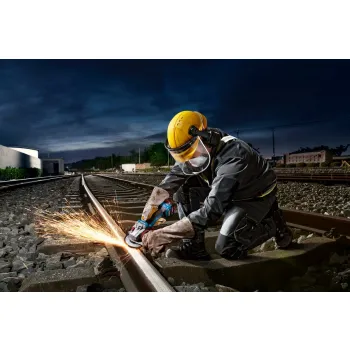 SZLIFIERKA KĄTOWA AKUMULATOROWA 125MM GWS 18V-11S 0*AH L-BOX